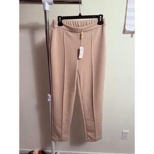 Elie. Tahari Flat Pintuck Front  Elastic straight leg cropped Scuba pants  Small